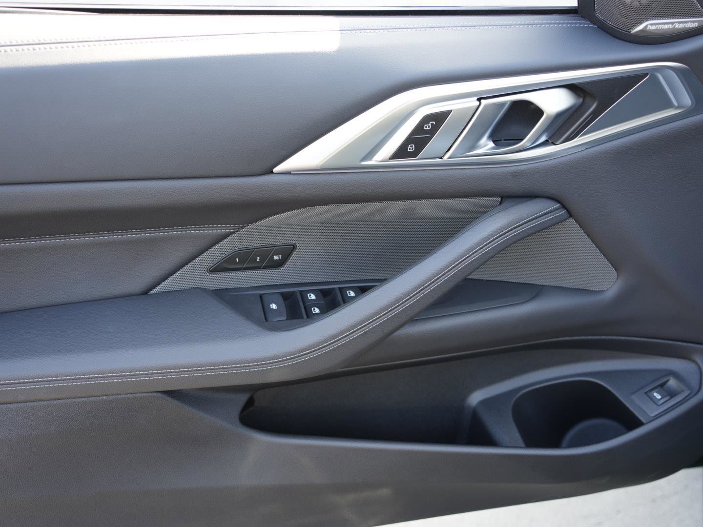 Certified 2025 BMW 430i 430i Convertible RWD w/ M Sport Package image 12