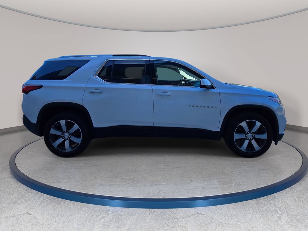 Used 2018 Chevrolet Traverse LT AWD/4WD image 5