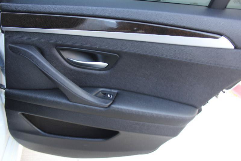 Used 2016 BMW 528i Sedan RWD image 16