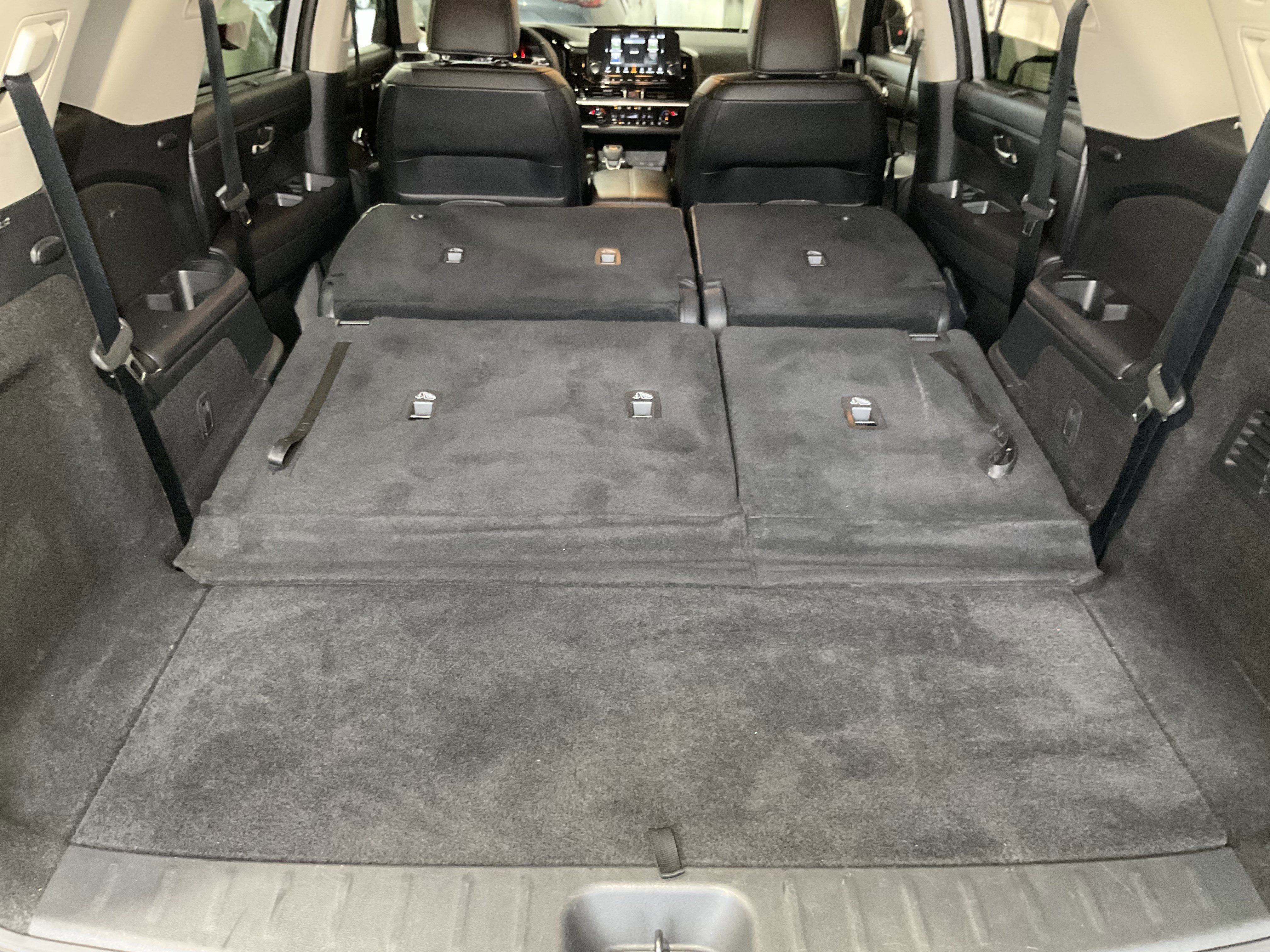 Used 2025 Nissan Pathfinder SL image 49