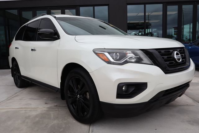 Used 2018 Nissan Pathfinder SL w/ Midnight Edition Package image 1