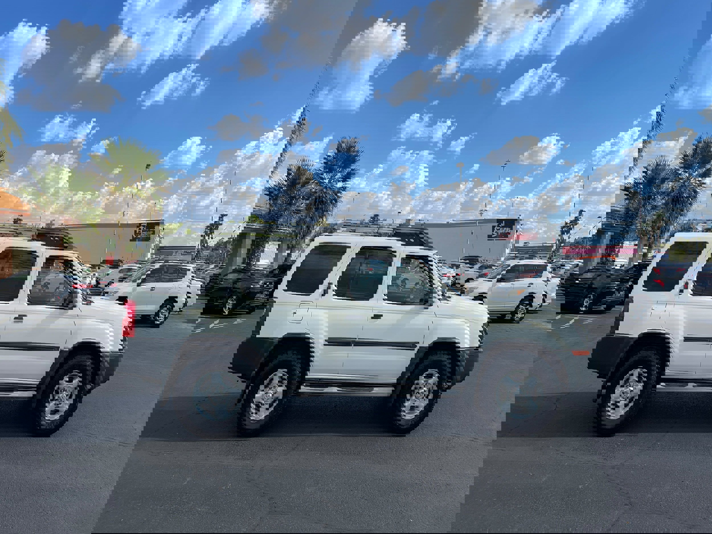 Used 2003 Nissan Xterra XE w/ Power Pkg image 6