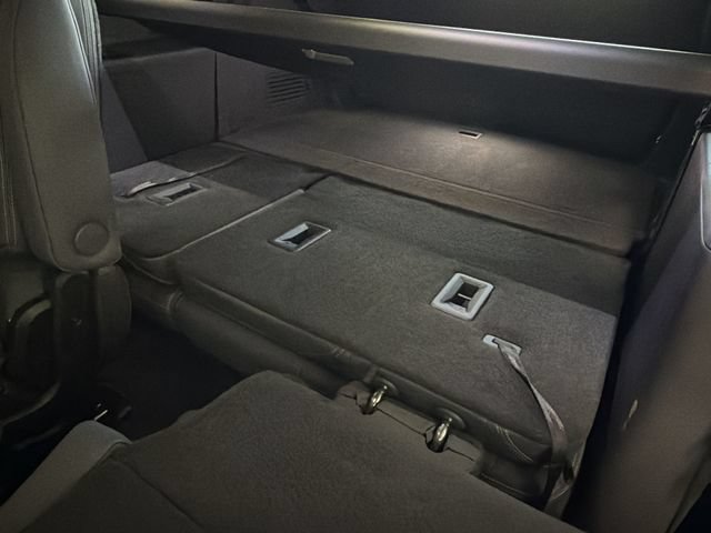 Certified 2020 Buick Enclave Essence w/ Sound and Sites Package FWD image 24