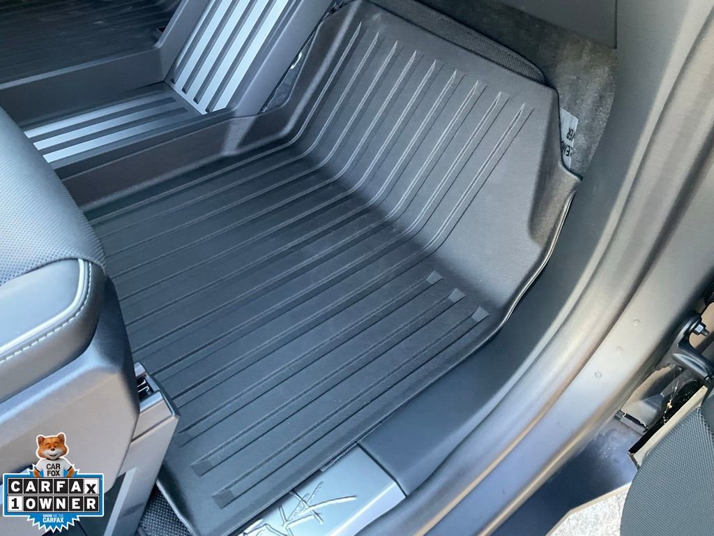 Used 2024 Tesla Cybertruck AWD Crew Cab image 70