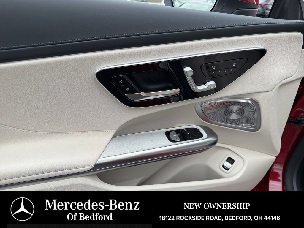 New 2026 Mercedes-Benz CLE 300 4MATIC Coupe image 8