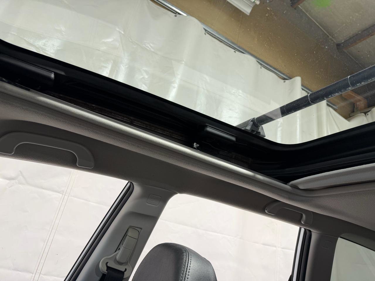 Used 2012 Subaru Forester 2.5X Limited AWD/4WD image 27