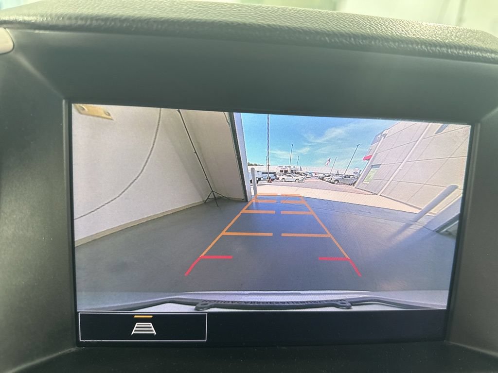 Used 2022 GMC Terrain SLT FWD image 23