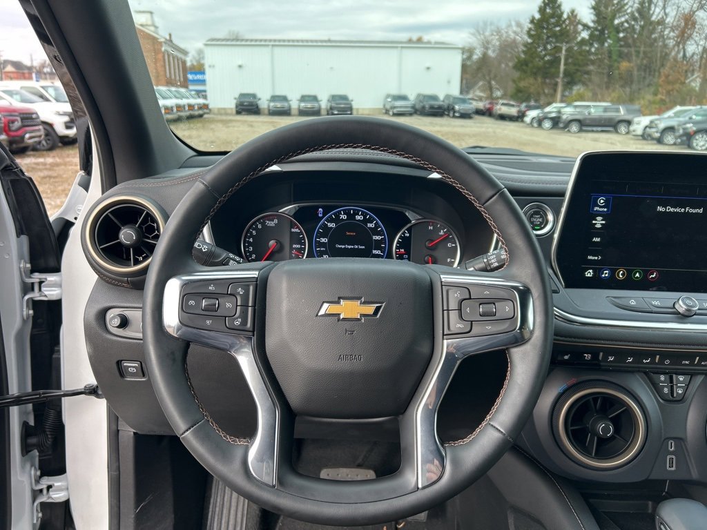 Used 2023 Chevrolet Blazer Premier image 24