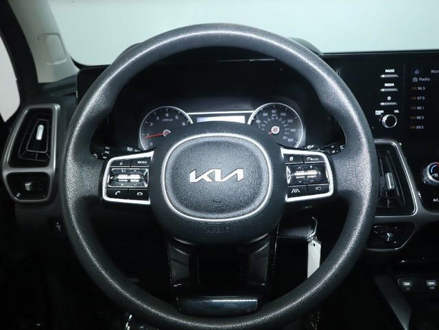 Used 2022 Kia Sorento LX AWD/4WD image 21