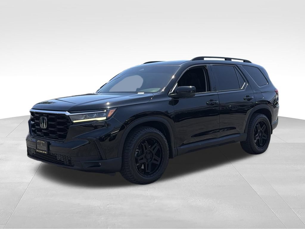 Used 2023 Honda Pilot Touring image 5
