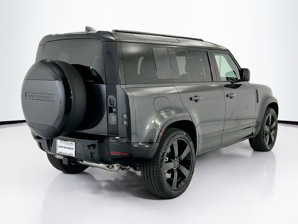 New 2026 Land Rover Defender 110 X-Dynamic SE AWD/4WD image 5