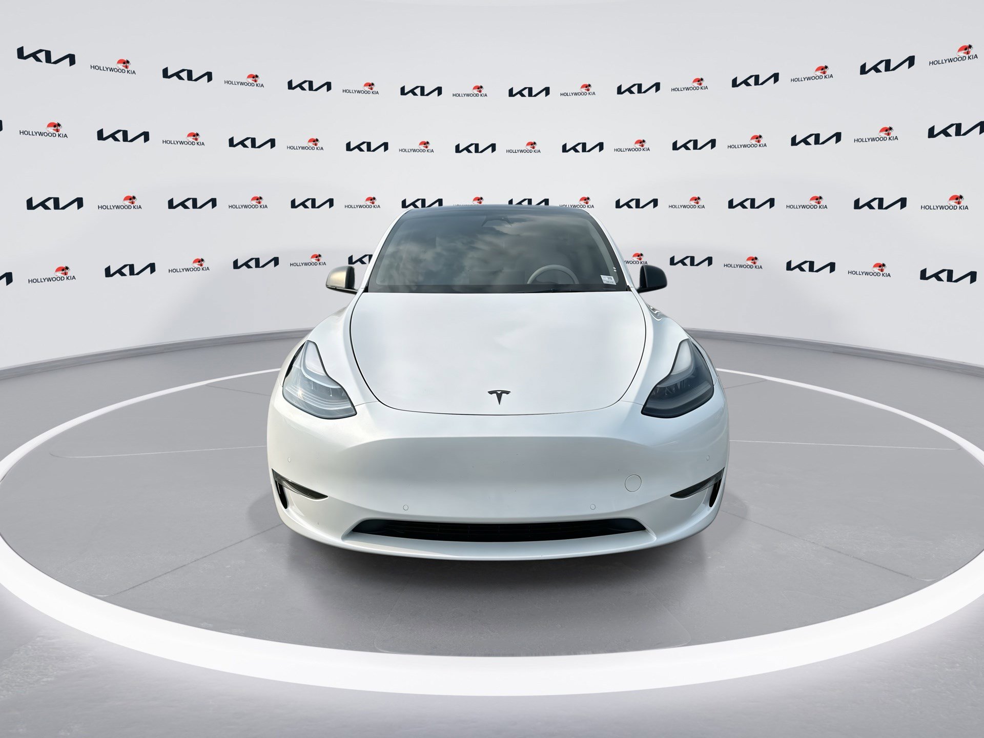 Used 2022 Tesla Model Y Performance AWD/4WD image 3