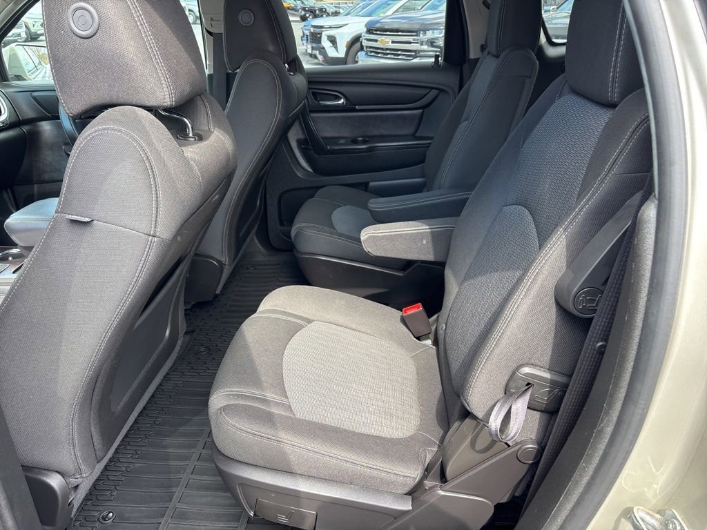 Used 2017 Chevrolet Traverse LT AWD/4WD image 16
