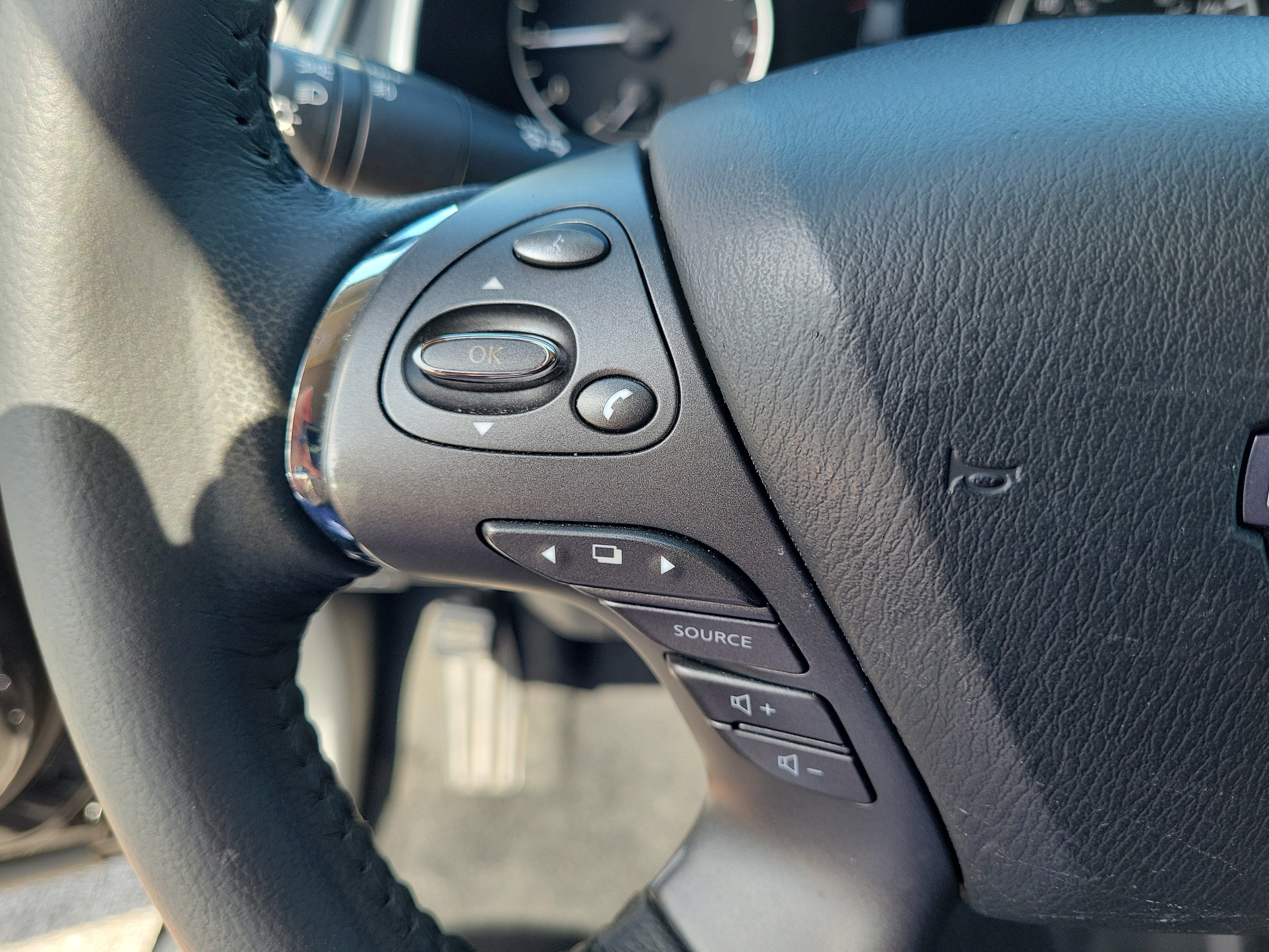 Certified 2023 Nissan Murano SV FWD image 17