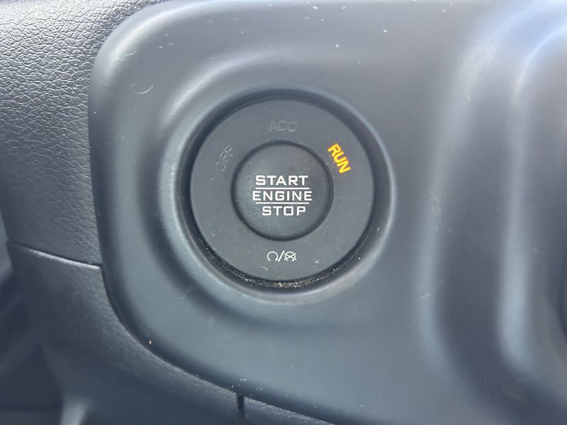 Used 2023 Jeep Wrangler Unlimited Sport AWD/4WD image 15