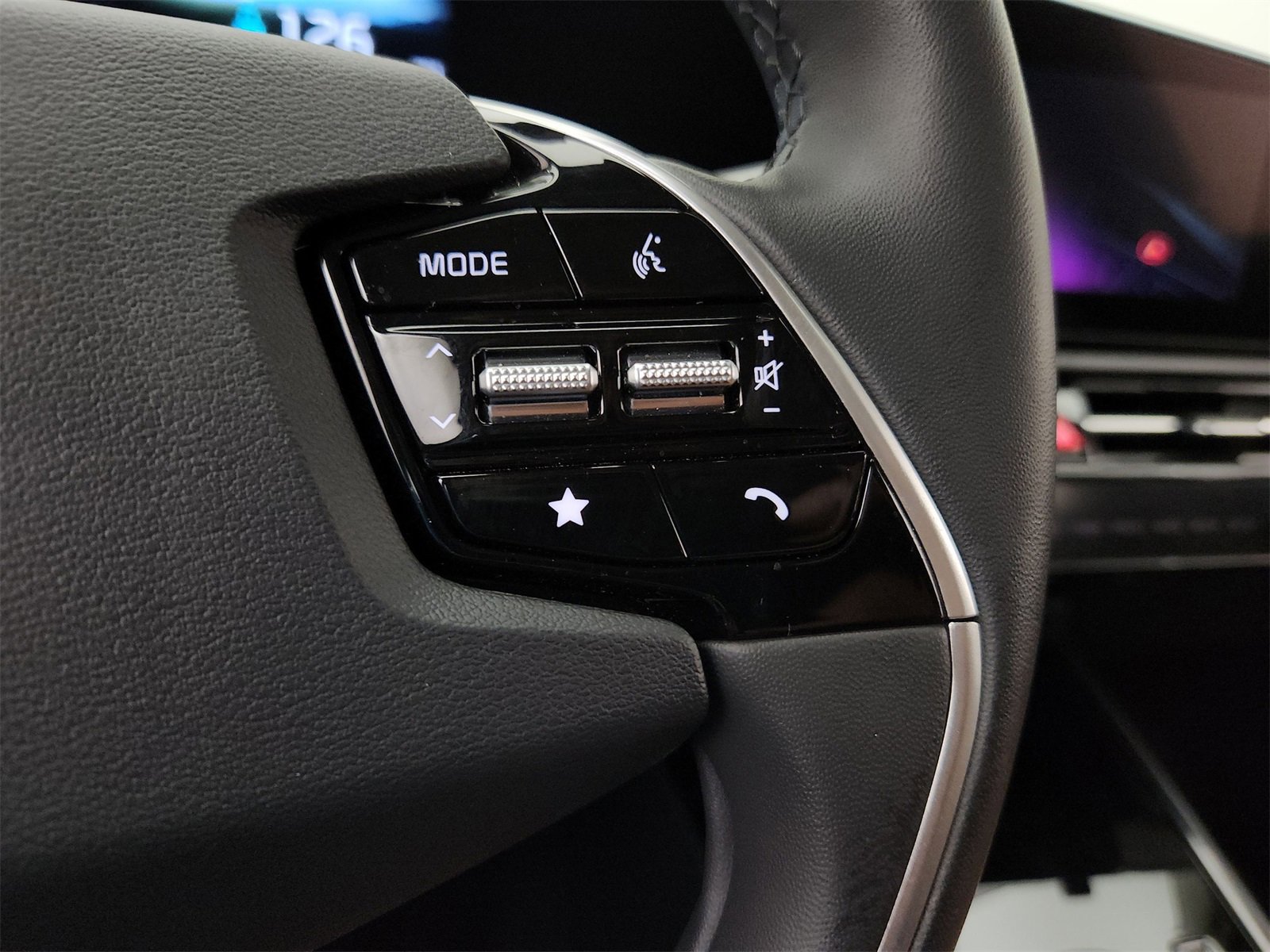 Certified 2025 Kia Niro Wind image 29