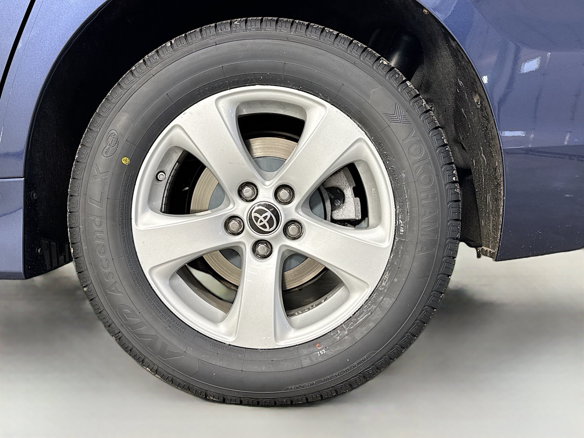 Certified 2020 Toyota Sienna L FWD image 31