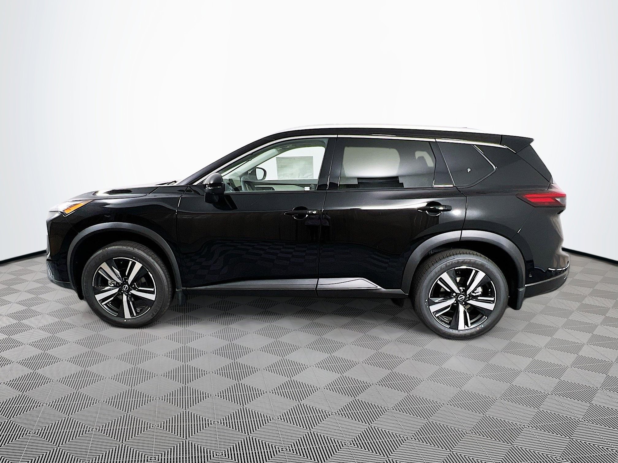 New 2025 Nissan Rogue SL w/ SL Premium Package image 30