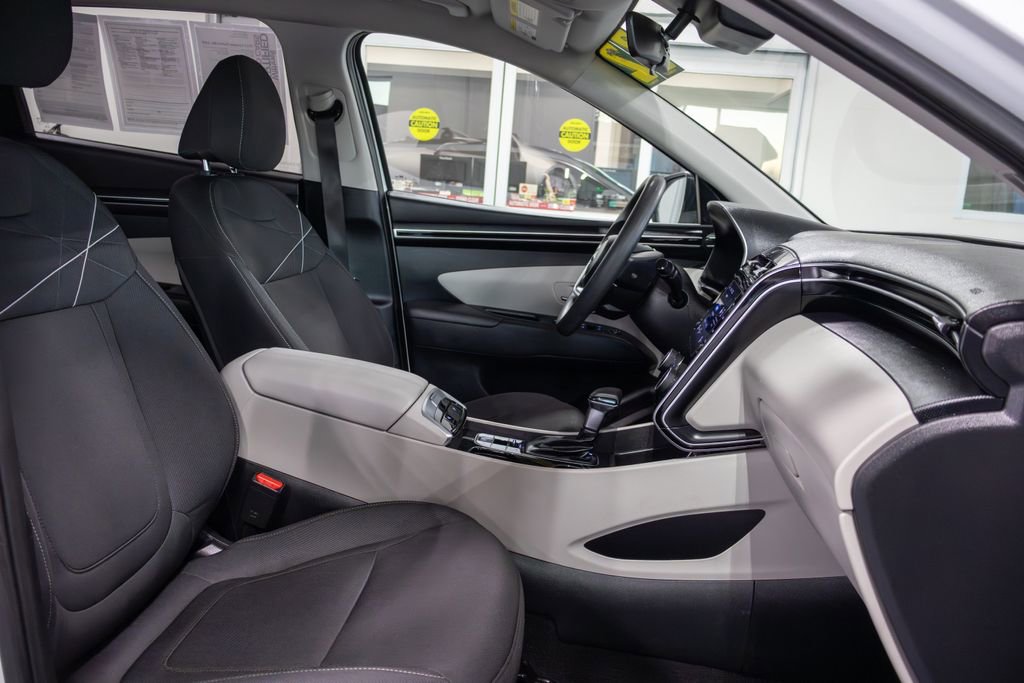 Certified 2022 Hyundai Tucson SEL image 12
