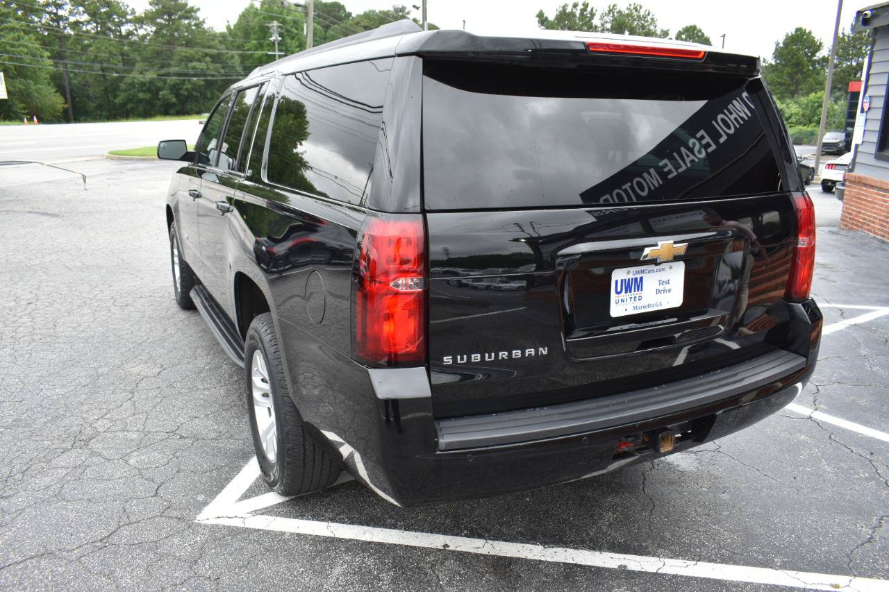 Used 2019 Chevrolet Suburban LT AWD/4WD image 8