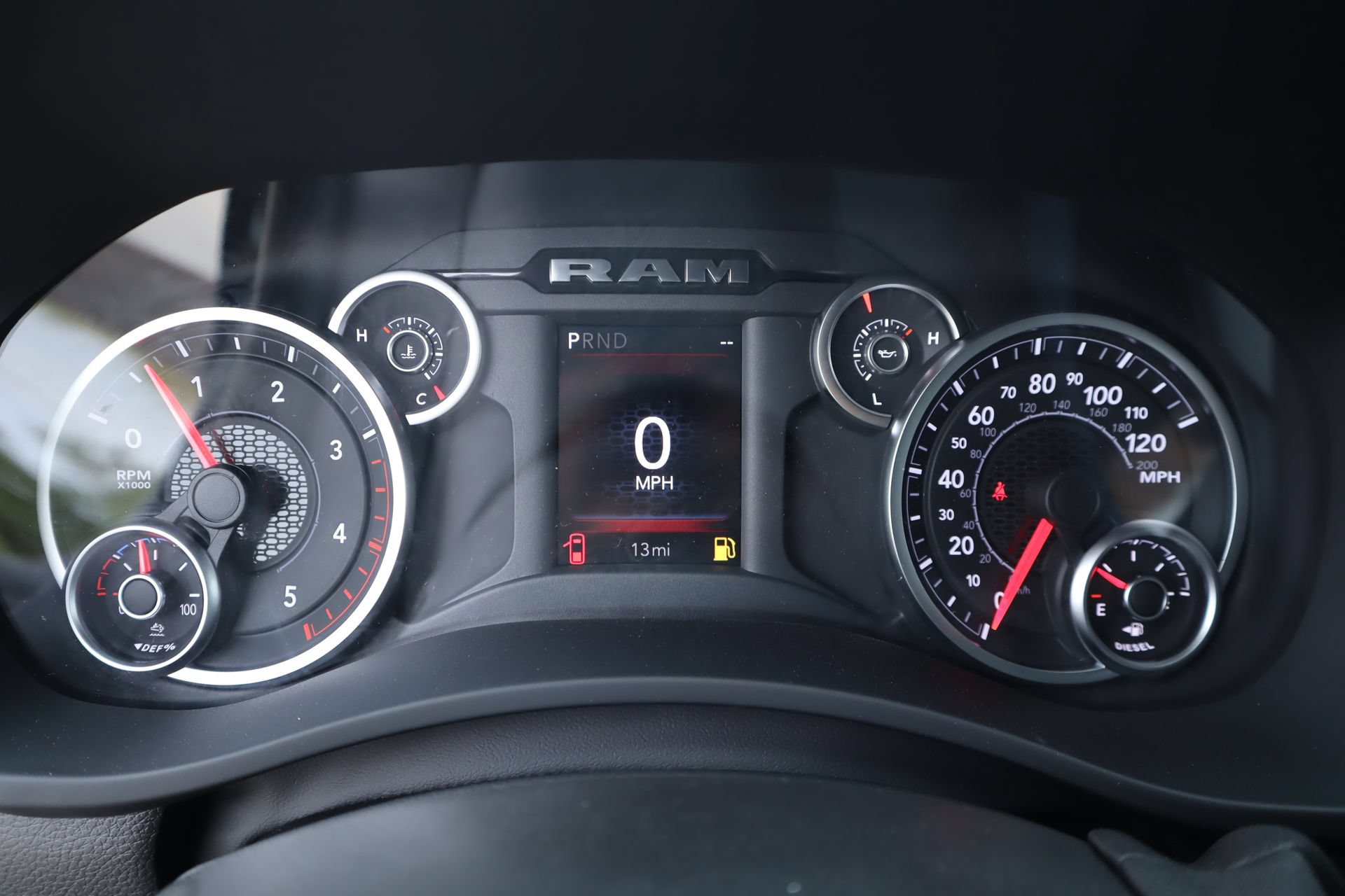 New 2027 RAM 2500 Tradesman AWD/4WD image 4