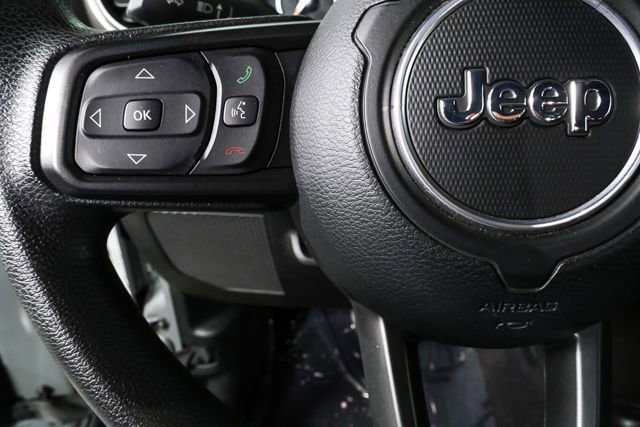 Used 2020 Jeep Wrangler Sport image 10