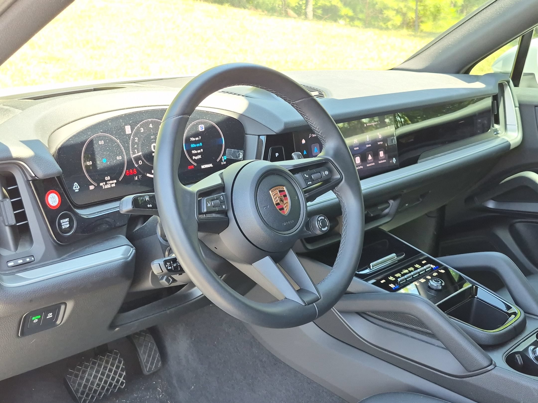 Certified 2026 Porsche Cayenne Coupe AWD/4WD image 4