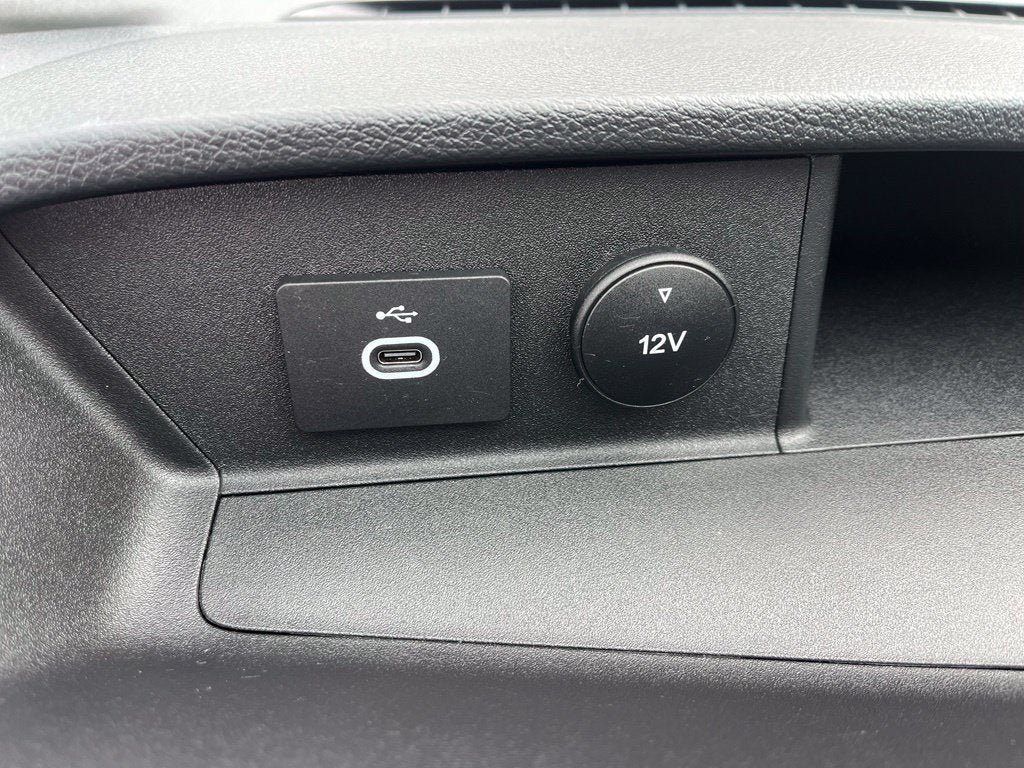 Used 2025 Ford Transit 350 XLT RWD image 27