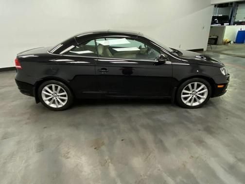 Used 2016 Volkswagen Eos Komfort FWD image 10