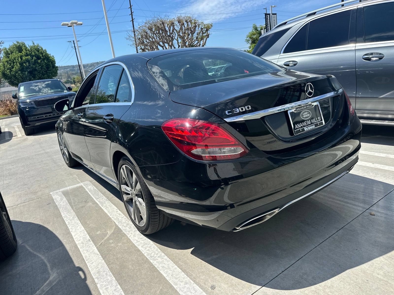 Used 2018 Mercedes-Benz C 300 Sedan image 4