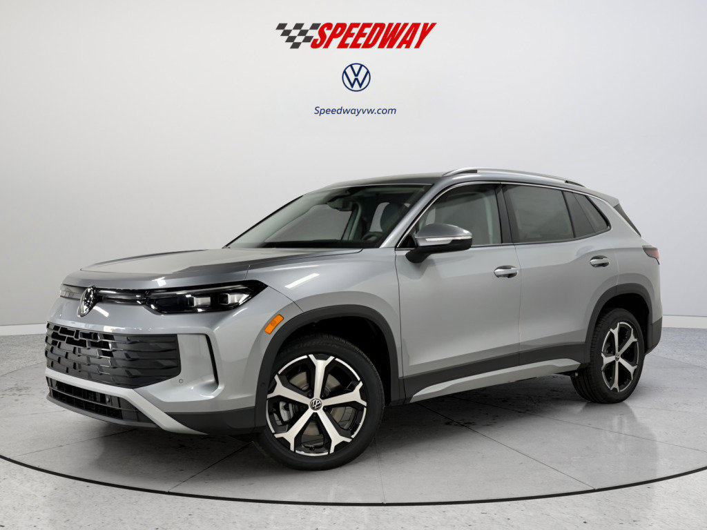 New 2025 Volkswagen Tiguan SE image 3