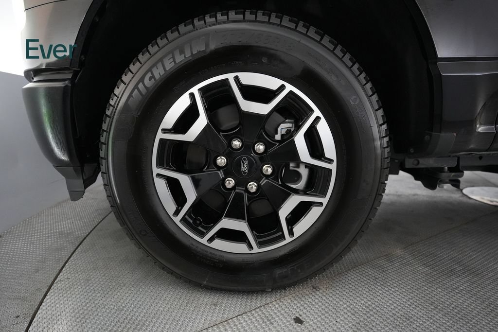 Used 2022 Ford F150 Lightning Pro AWD/4WD image 10