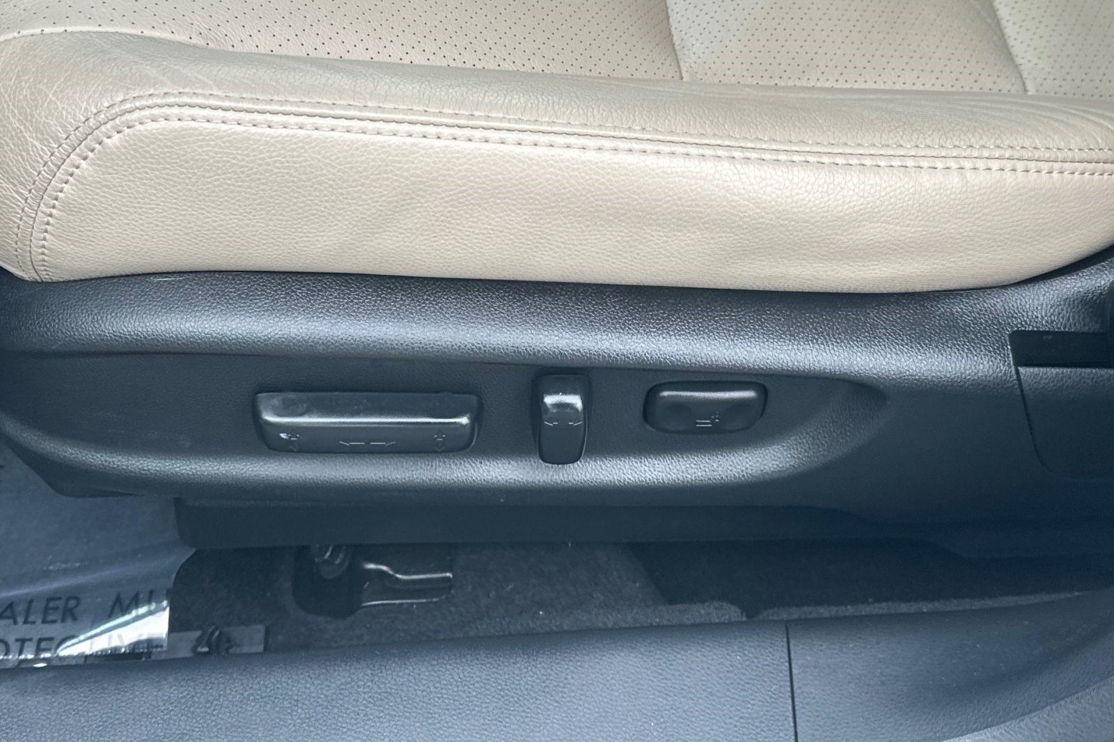 Used 2017 Honda Accord EX-L image 15