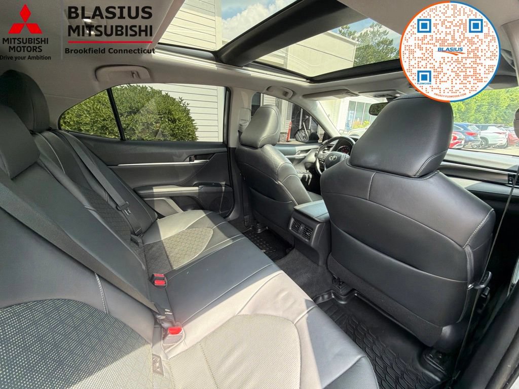 Used 2019 Toyota Camry XSE FWD image 43