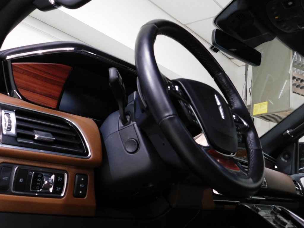 Used 2024 Lincoln Navigator L Reserve w/ Equipment Group 201A image 32