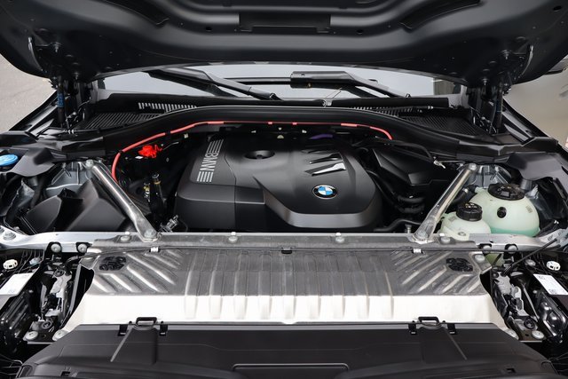 Used 2025 BMW X3 xDrive30i w/ Premium Package image 39