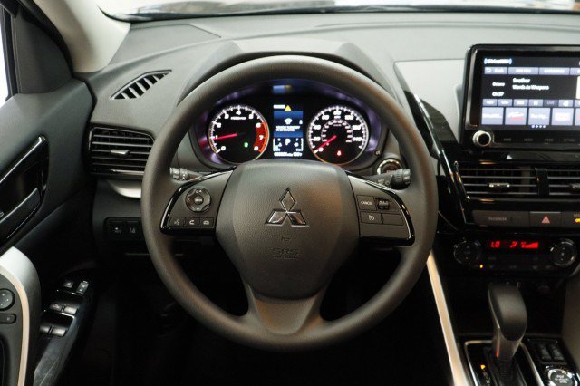 New 2026 Mitsubishi Eclipse Cross LE AWD/4WD image 21