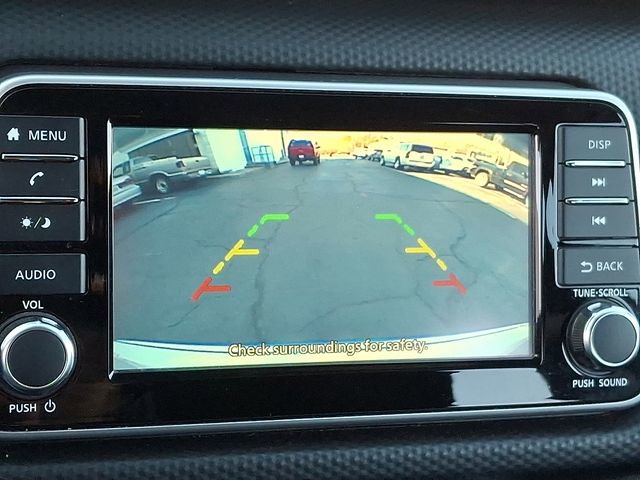 Used 2021 Nissan Kicks S image 18