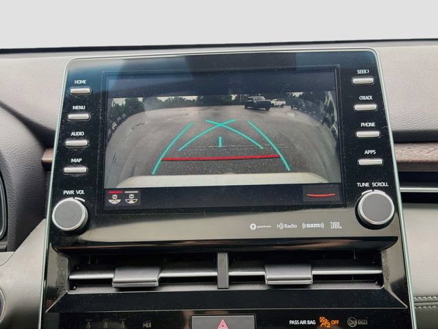 Used 2019 Toyota Avalon Limited FWD image 32