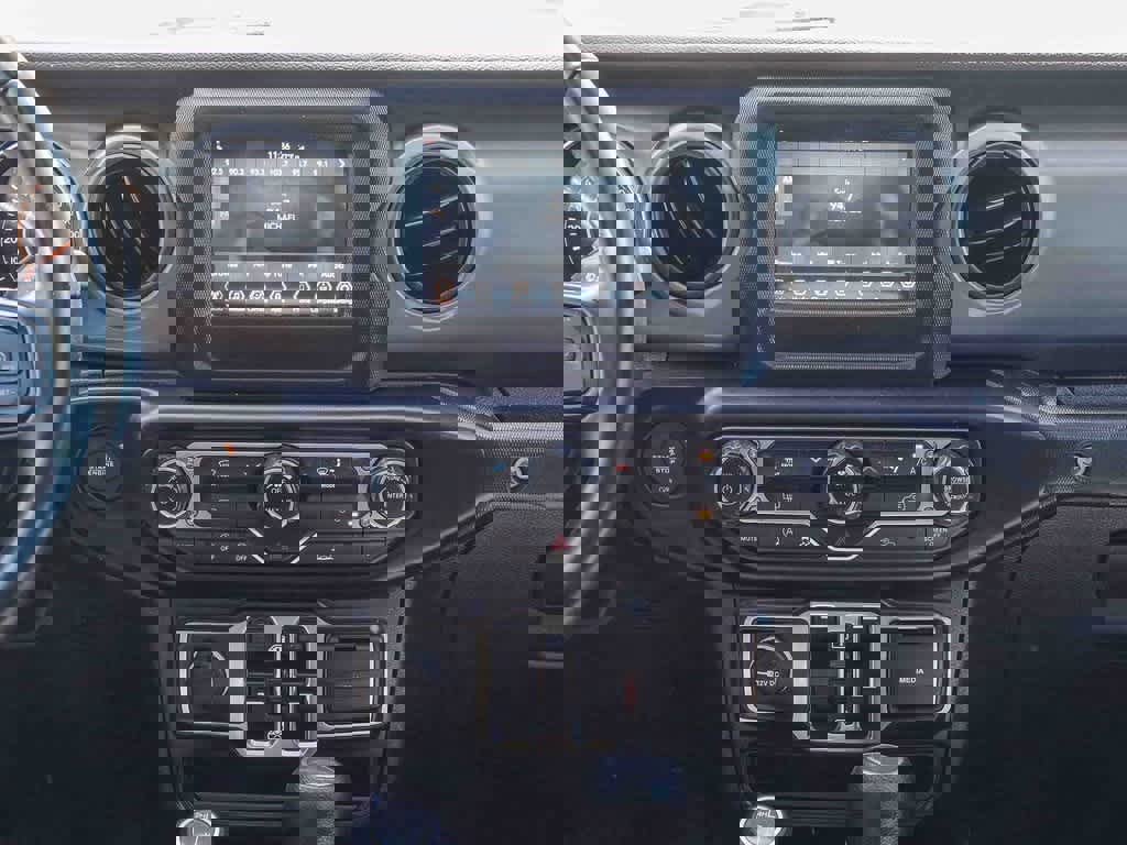 Certified 2022 Jeep Gladiator Sport image 12