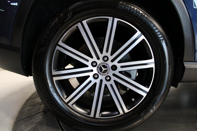 Used 2024 Mercedes-Benz GLE 450e 4MATIC image 37