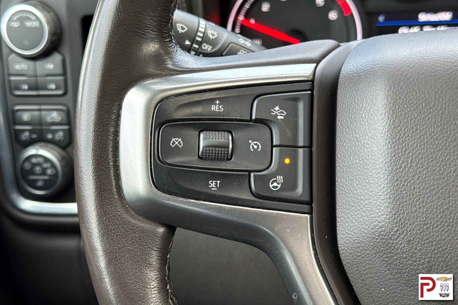 Used 2020 Chevrolet Silverado 1500 LTZ w/ LTZ Premium Package image 28