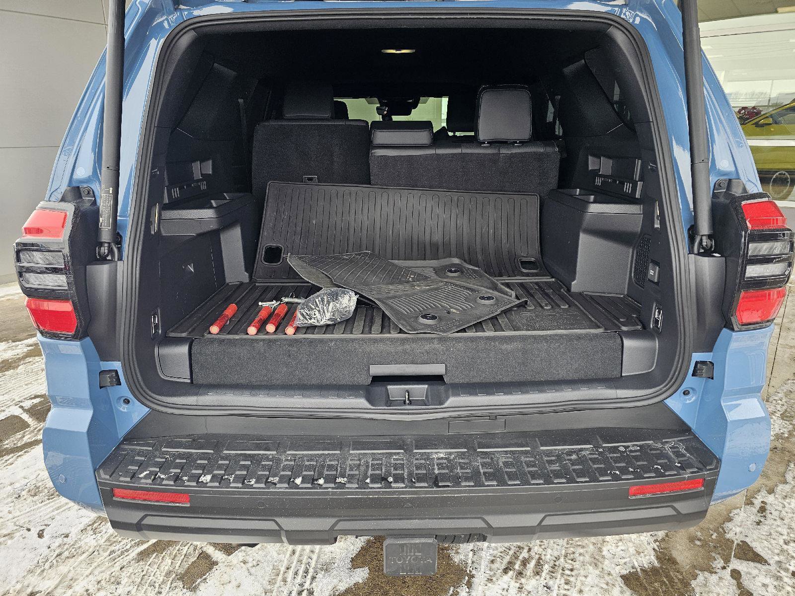 Used 2025 Toyota 4Runner TRD Off-Road Premium image 5