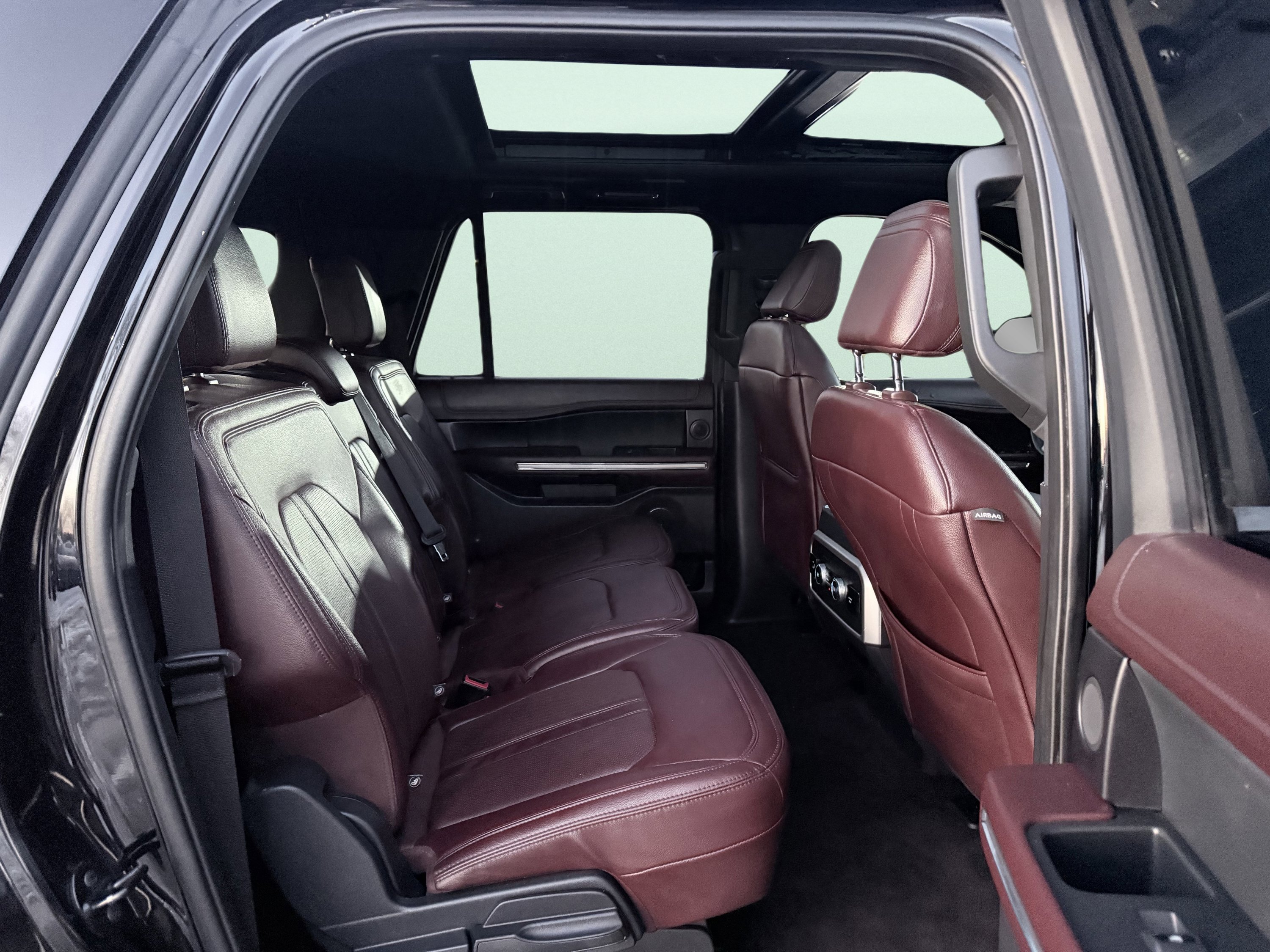 Used 2023 Ford Expedition Max Limited image 43