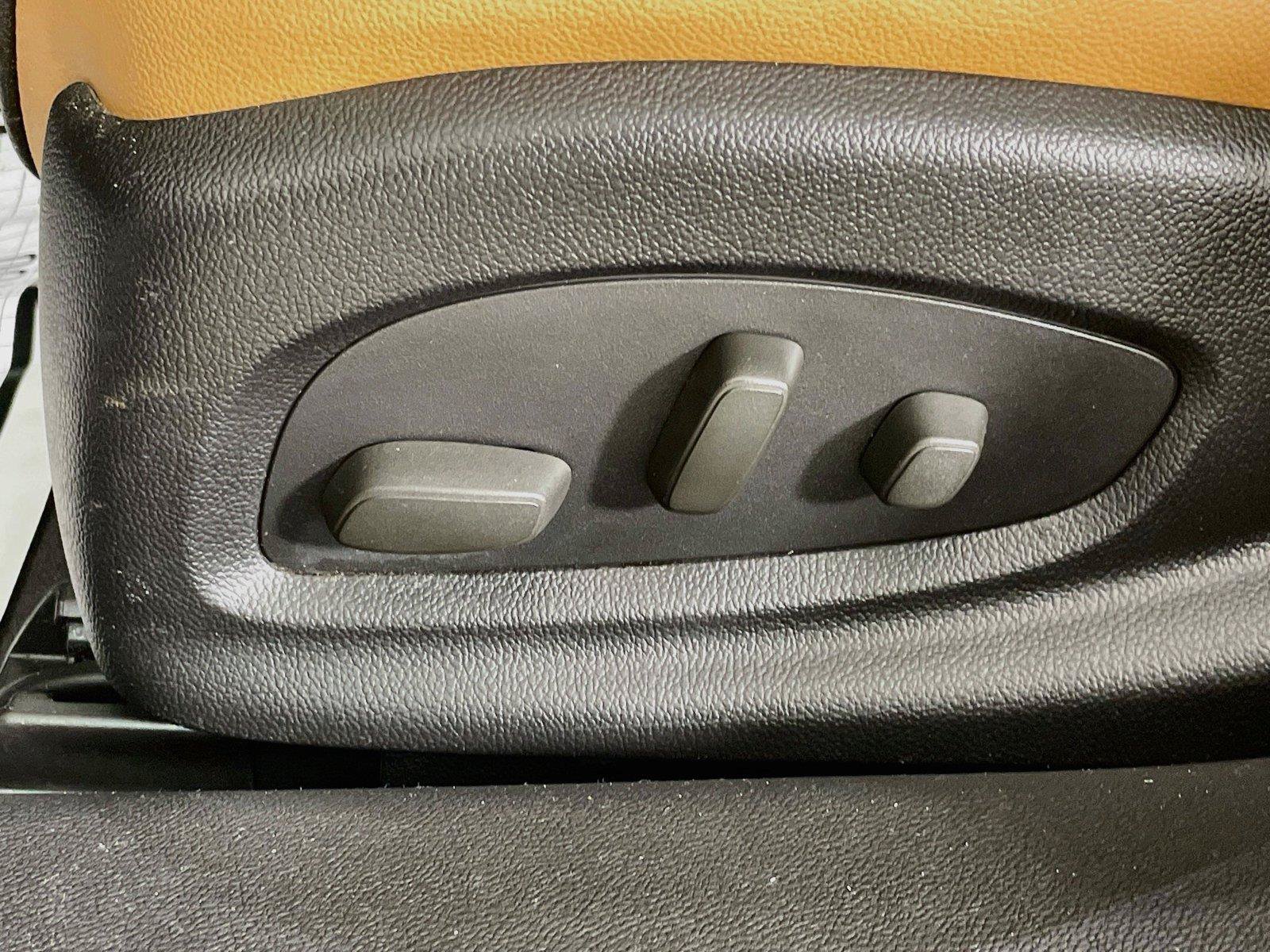 Used 2015 Chevrolet Impala LTZ FWD image 21