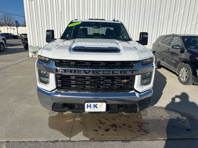 Used 2023 Chevrolet Silverado 2500 LT w/ Snow Plow Prep/Camper Package image 2