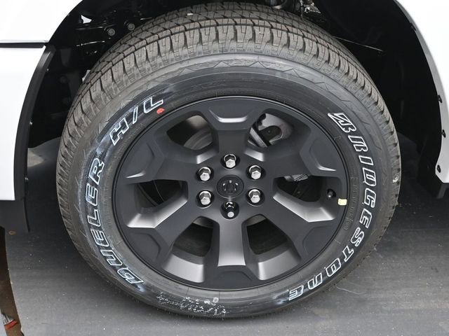 New 2026 RAM 1500 4x4 Crew Cab image 21