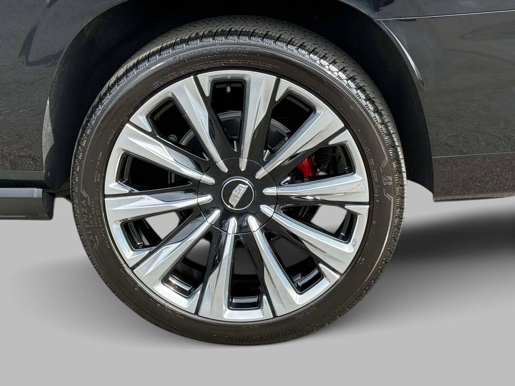 Used 2025 Cadillac Escalade ESV Premium Luxury Platinum image 13