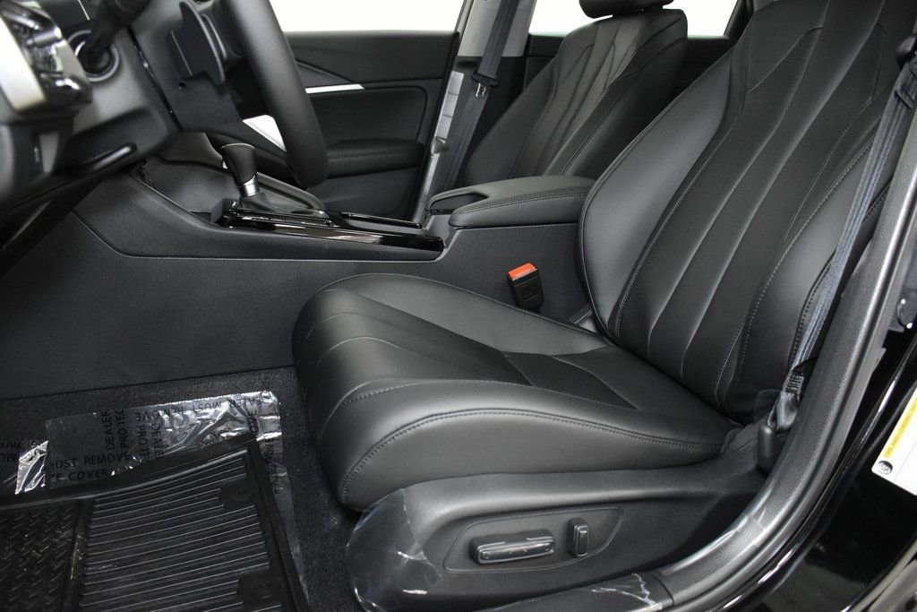 Used 2025 Acura Integra image 12