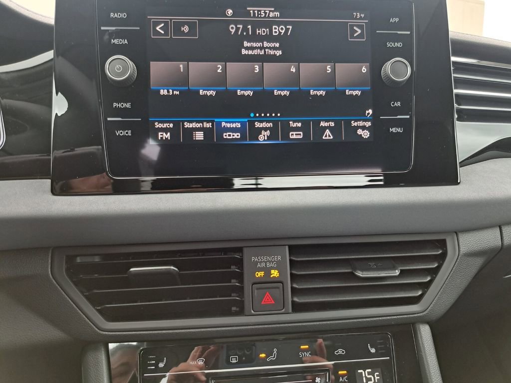 New 2026 Volkswagen Jetta SE image 12